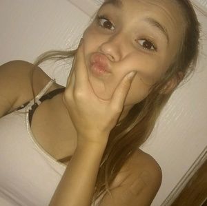 Meet your Posher, Tori